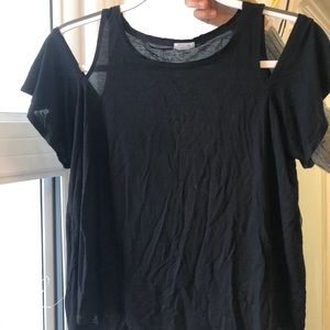 Black cut out shoulders t-shirt
